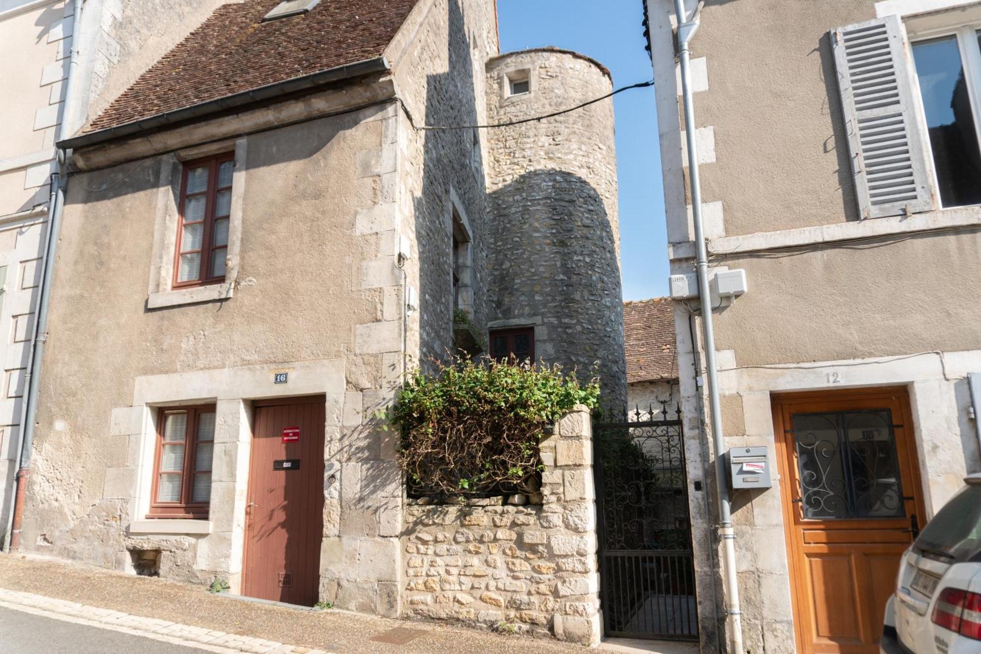 Appartement Meneau La Charité-sur-Loire Exterior foto